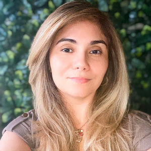 Meet your Posher, Antonieta